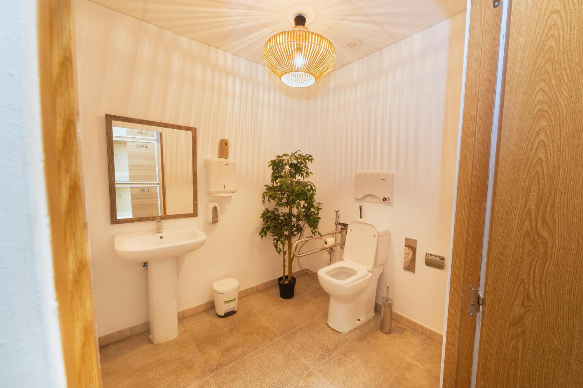 Hostal Siesta & Go Nuevos Ministerios Madrid Exteriör bild