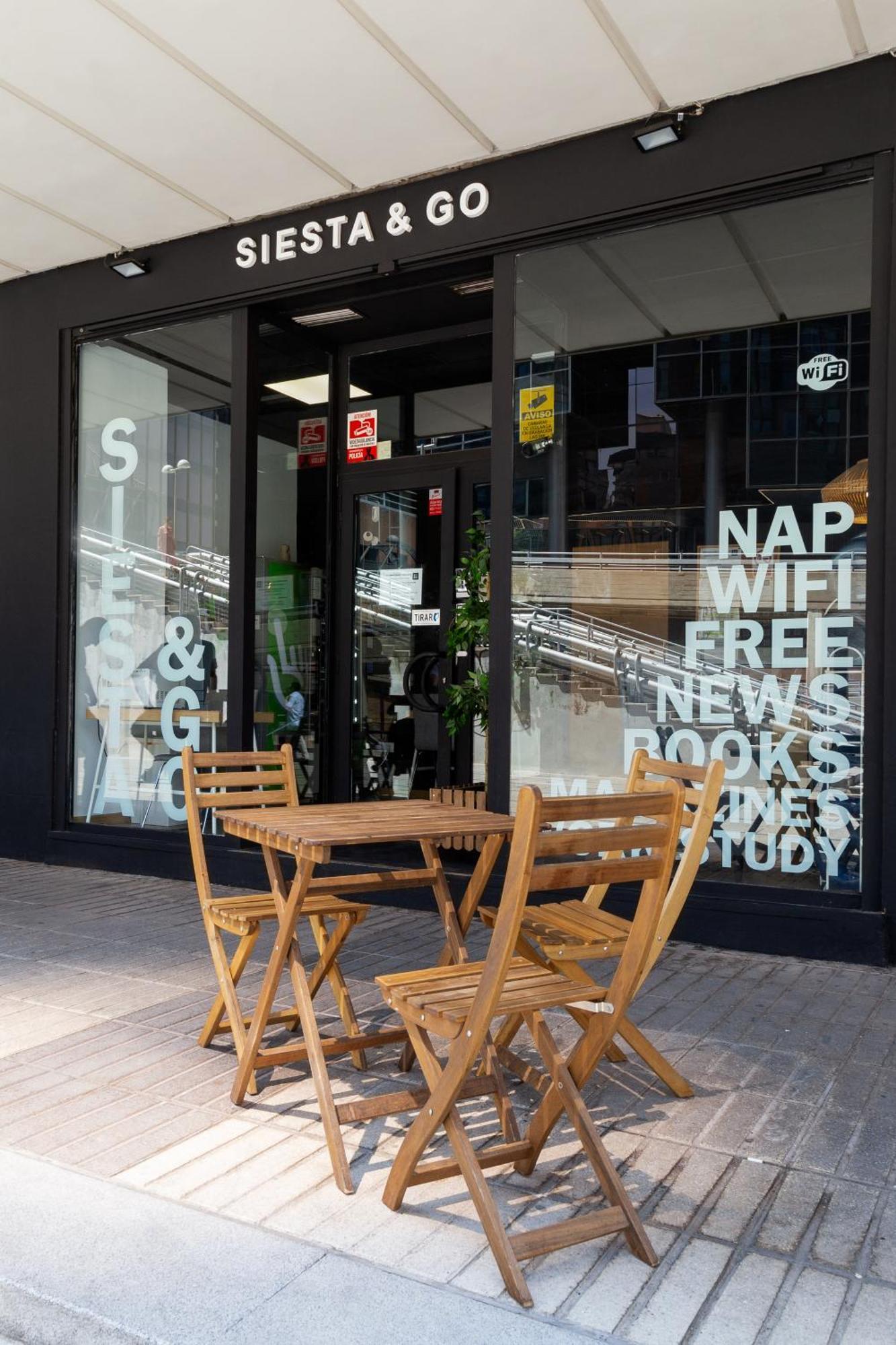 Hostal Siesta & Go Nuevos Ministerios Madrid Exteriör bild