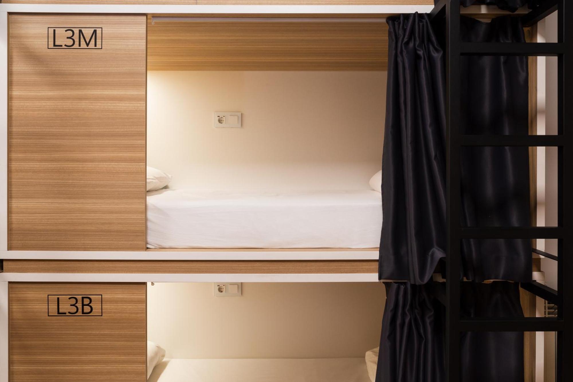 Hostal Siesta & Go Nuevos Ministerios Madrid Exteriör bild