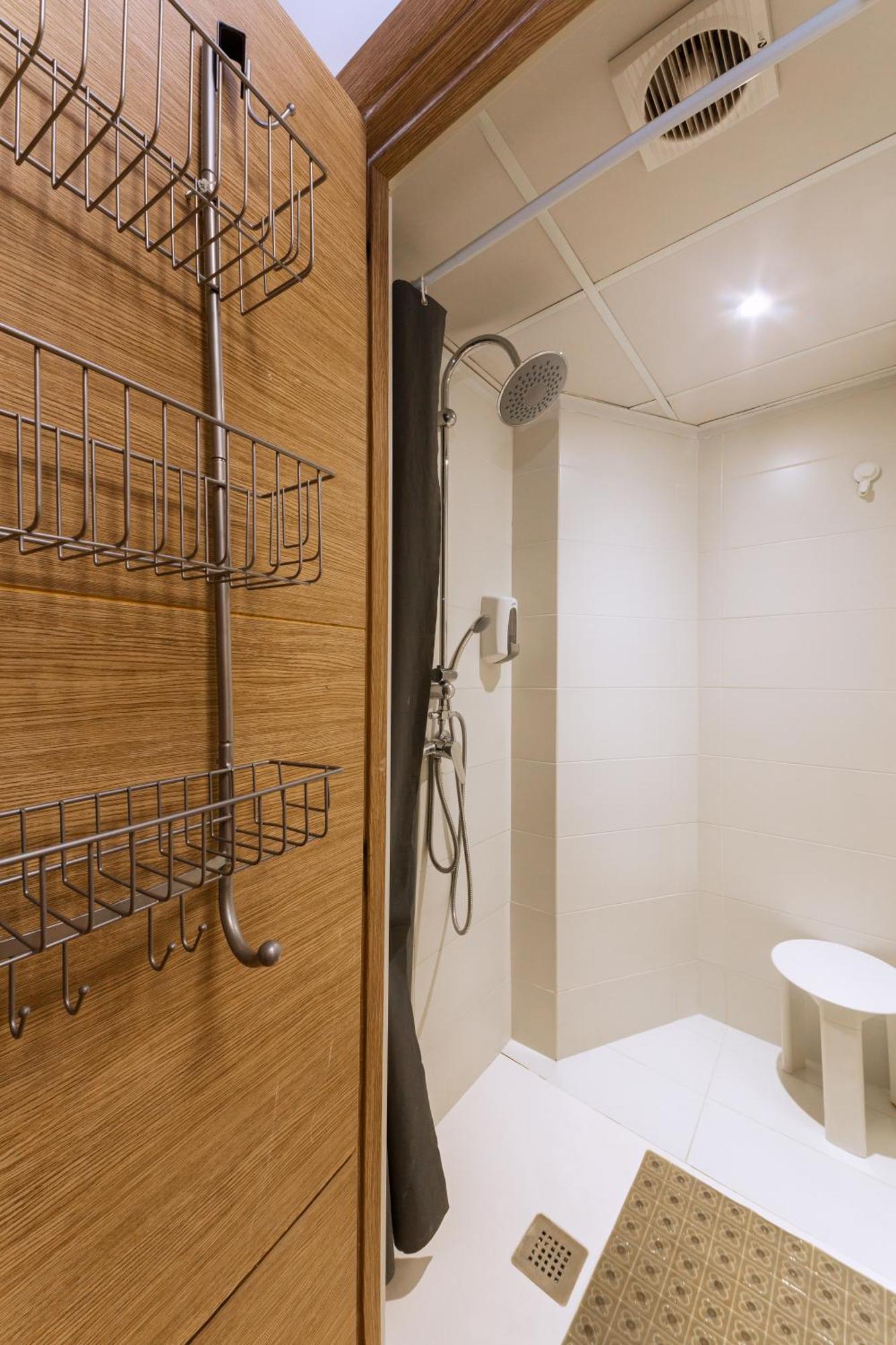 Hostal Siesta & Go Nuevos Ministerios Madrid Exteriör bild