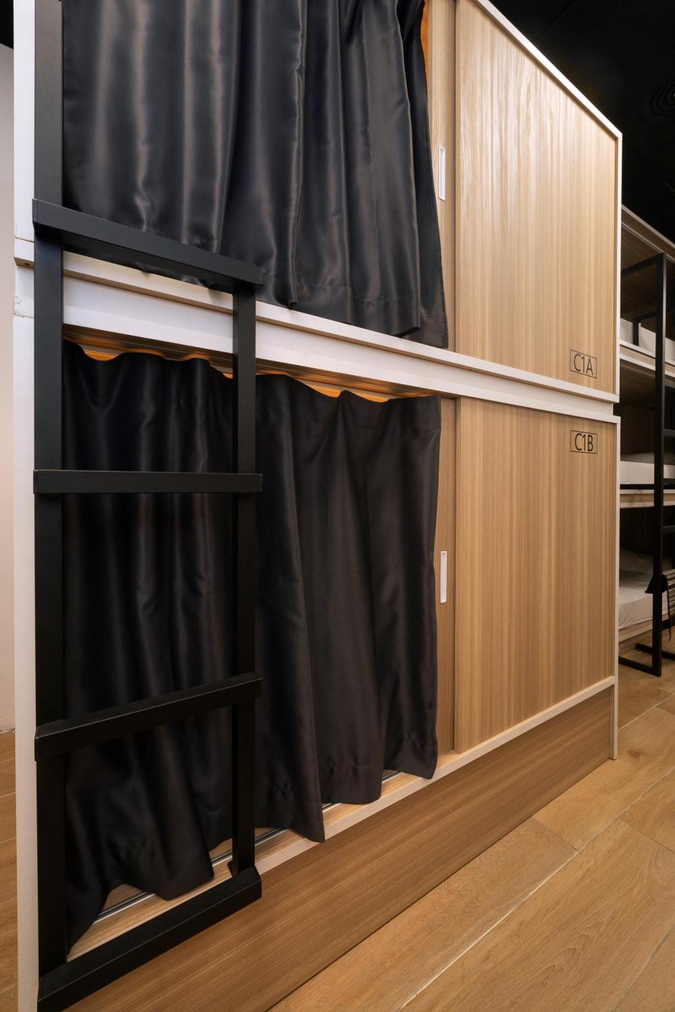 Hostal Siesta & Go Nuevos Ministerios Madrid Exteriör bild